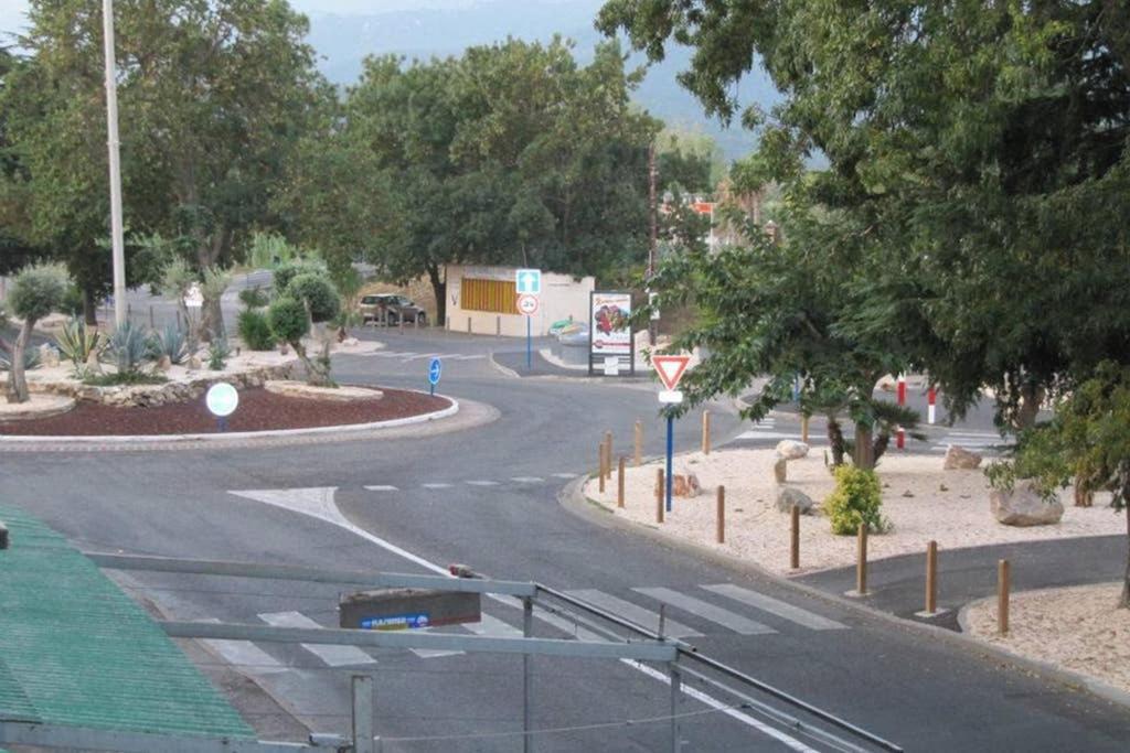 Bel Appart. 3 mn plage, wifi 10 min de Collioure Argelès-sur-Mer Buitenkant foto
